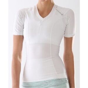 ALIGNMED PostureCorrecting, NeurobandTechnology pullover Short Sleeve V-Neck Tee